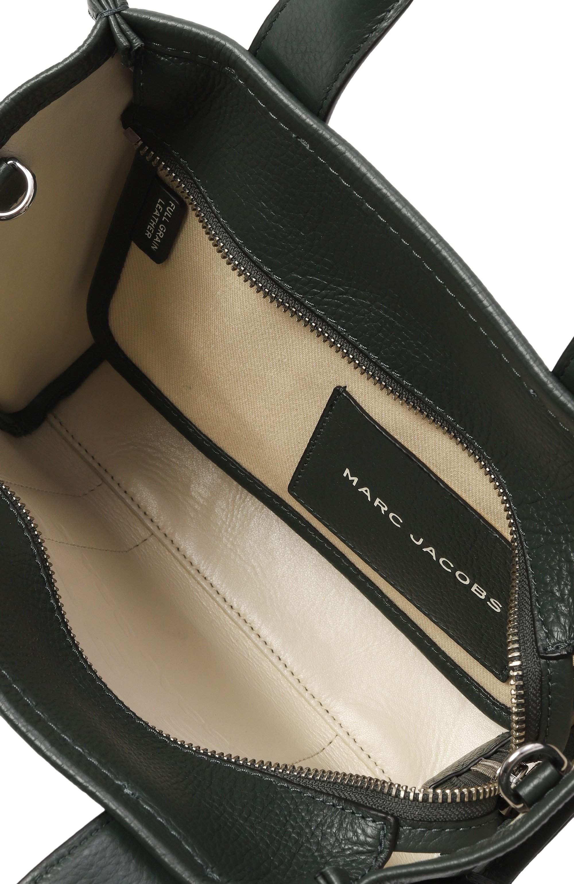 Сумка the tote bag small MARC JACOBS (THE) темно-зеленого цвета по цене 67300 руб., арт. H009L01SP21, фото 5 Сумка the tote bag small MARC JACOBS (THE), арт. H009L01SP21, фото 5