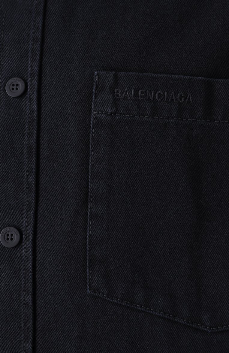 Мужская джинсовая куртка-рубашка BALENCIAGA черного цвета, арт. 814227/TNW11 | Фото 6 (Мужское Кросс-КТ: Куртка-рубашка; Рукава: Длинные; Материал внешний: Деним, Хлопок; Кросс-КТ: Деним, Легкие; Стили: Кэжуэл; Длина (верхняя одежда): До середины бедра)