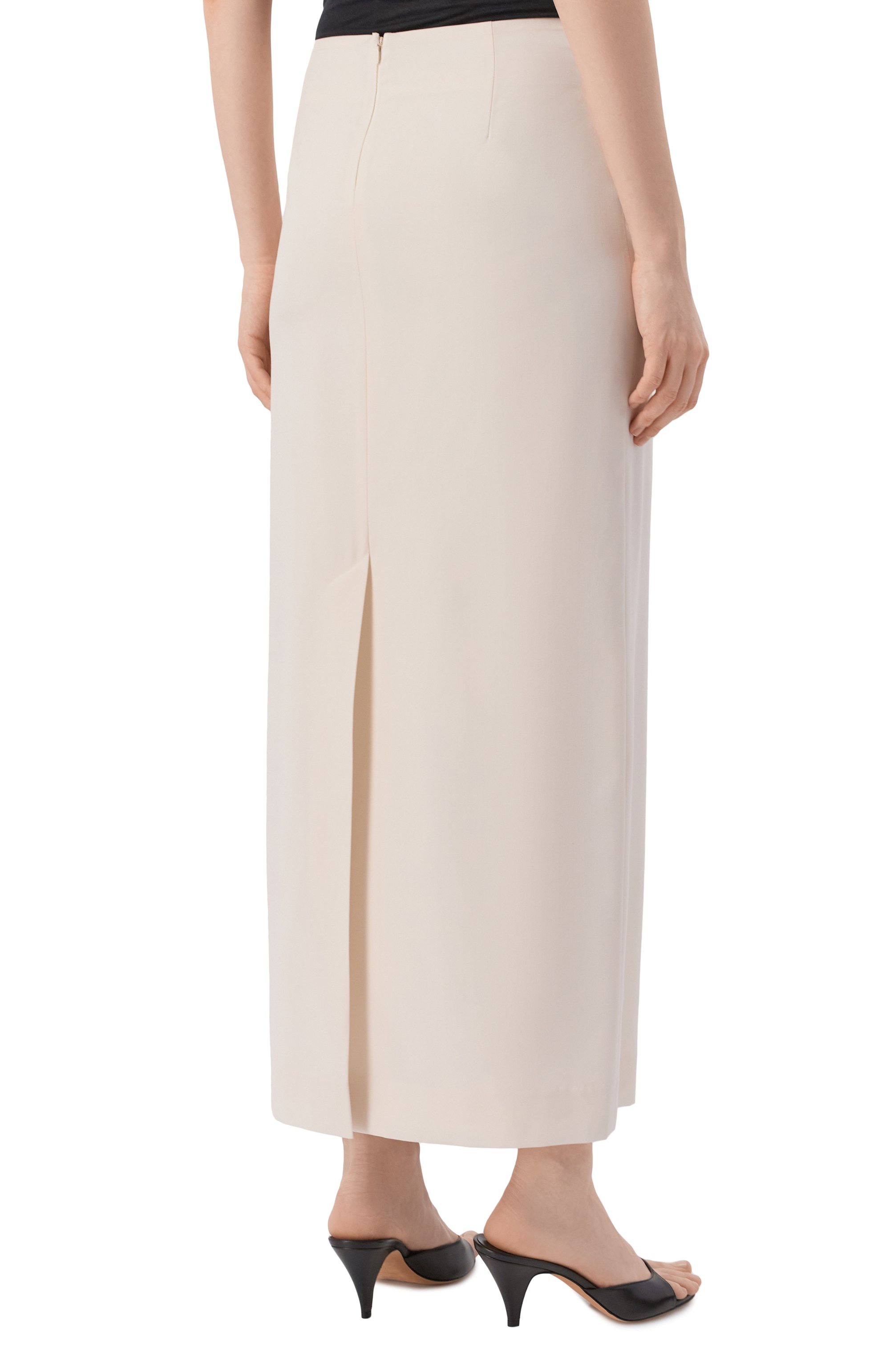 Шерстяная юбка TOTEME белого цвета по цене 67650 руб., арт. 254-WRB0262-FB0384, фото 4 Шерстяная юбка TOTEME, арт. 254-WRB0262-FB0384, фото 4