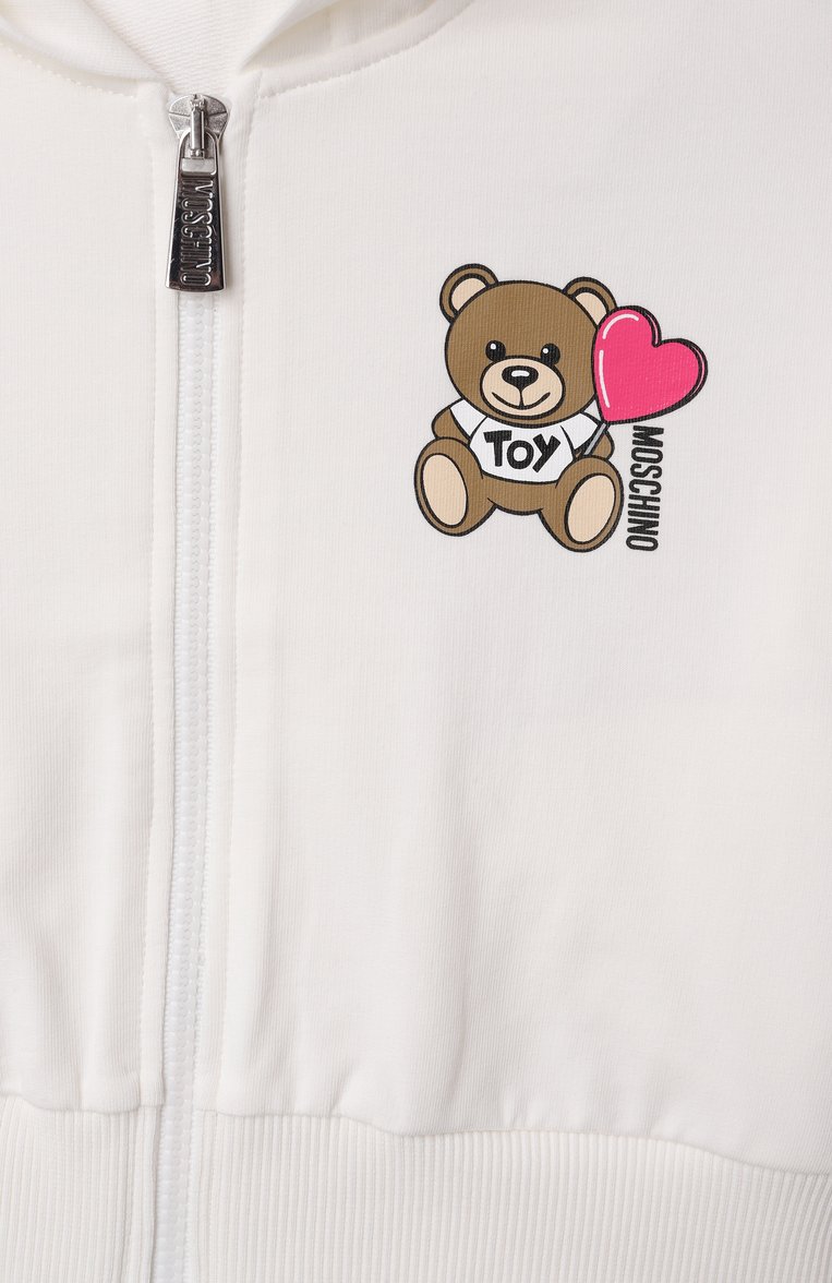 Детская комплект из толстовки и брюк MOSCHINO молочного цвета, арт. HDK033/LDA00/4-8 | Фото 4 (Драгоценные камни: Проставлено; Рукава: Длинные; Материал сплава: Проставлено; Девочки Кросс-КТ: Костюмы-спорт; Тематический товар: Teddy Bear; Материал внешний: Хлопок; Ростовка одежда: 8 лет | 128 см, 6 лет | 116 см, 4 года | 104 см, 5 лет | 110 см)