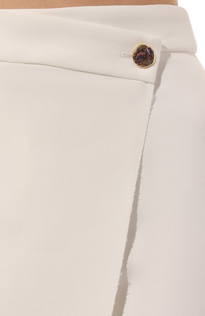 Юбка-шорты MSGM белого цвета по цене 29700 руб., арт. 3641MDB07/247100, фото 5 Юбка-шорты MSGM, арт. 3641MDB07/247100, фото 5