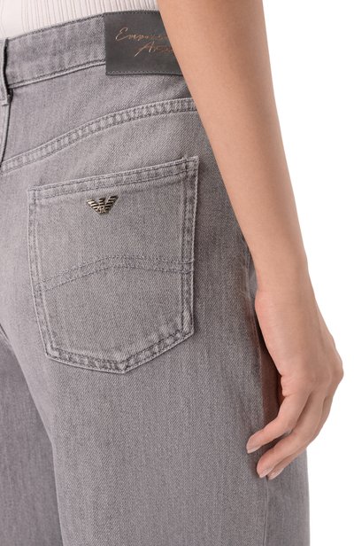 Джинсы EMPORIO ARMANI серого цвета по цене 49600 руб., арт. EW000737/AF27890, фото 5 Джинсы EMPORIO ARMANI, арт. EW000737/AF27890, фото 5
