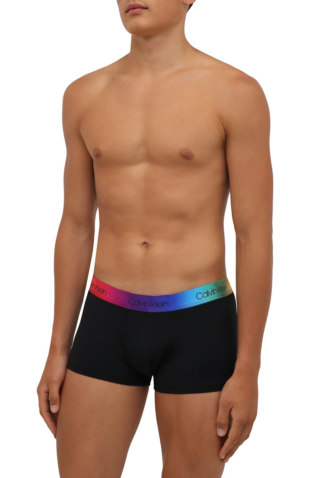 Боксеры CALVIN KLEIN черного цвета по цене 4320 руб., арт. NB2709A, фото 2 Боксеры CALVIN KLEIN, арт. NB2709A, фото 2