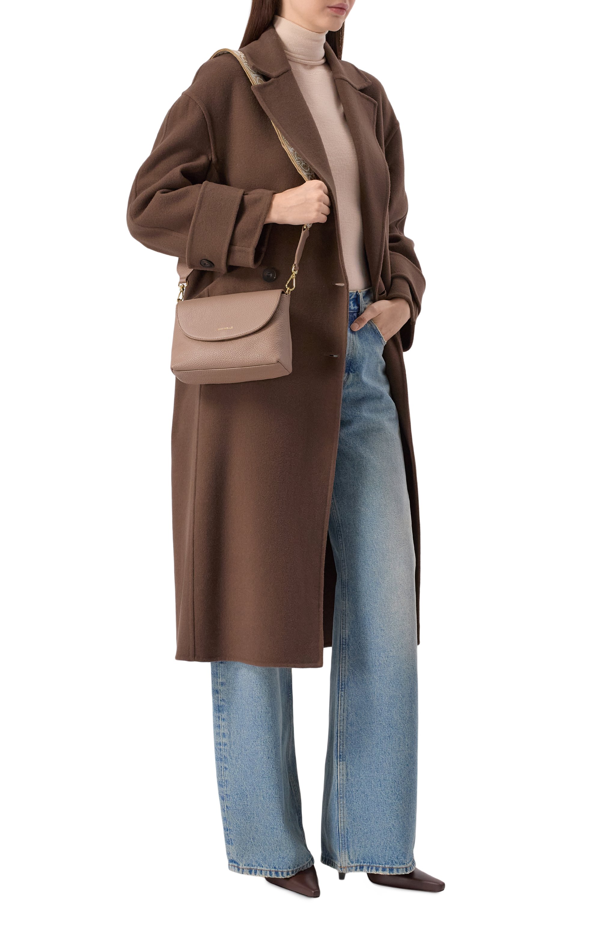 Сумка paulina mini COCCINELLE бежевого цвета по цене 22600 руб., арт. E5 S8F 59 01 01, фото 7 Сумка paulina mini COCCINELLE, арт. E5 S8F 59 01 01, фото 7