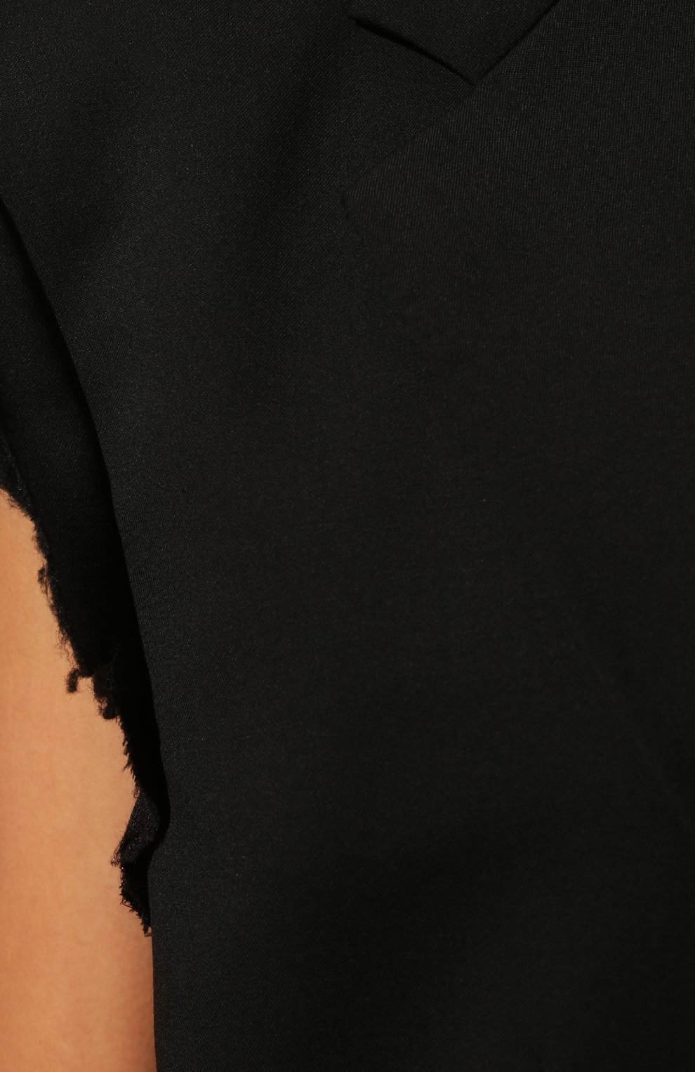 Шерстяной жилет VETEMENTS черного цвета по цене 188000 руб., арт. UE52JA140B 1200/W, фото 5 Шерстяной жилет VETEMENTS, арт. UE52JA140B 1200/W, фото 5