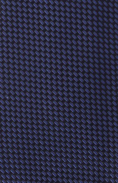 Шелковый галстук CANALI темно-синего цвета по цене 19950 руб., арт. 18/HJ04233, фото 4 Шелковый галстук CANALI, арт. 18/HJ04233, фото 4