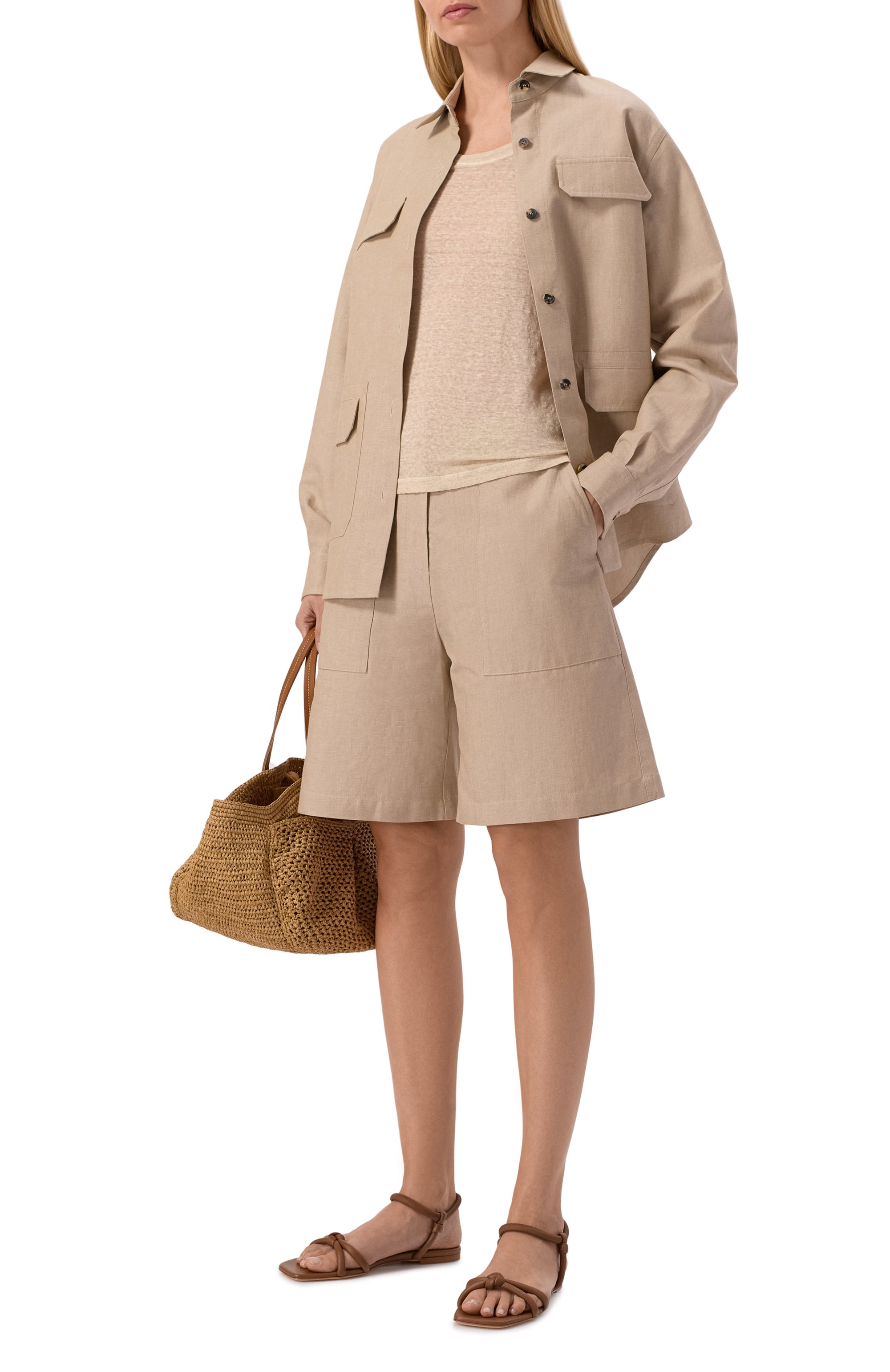 Льняная футболка 120% LINO бежевого цвета по цене 21250 руб., арт. 33ALIW7761/000B568, фото 2 Льняная футболка 120% LINO, арт. 33ALIW7761/000B568, фото 2