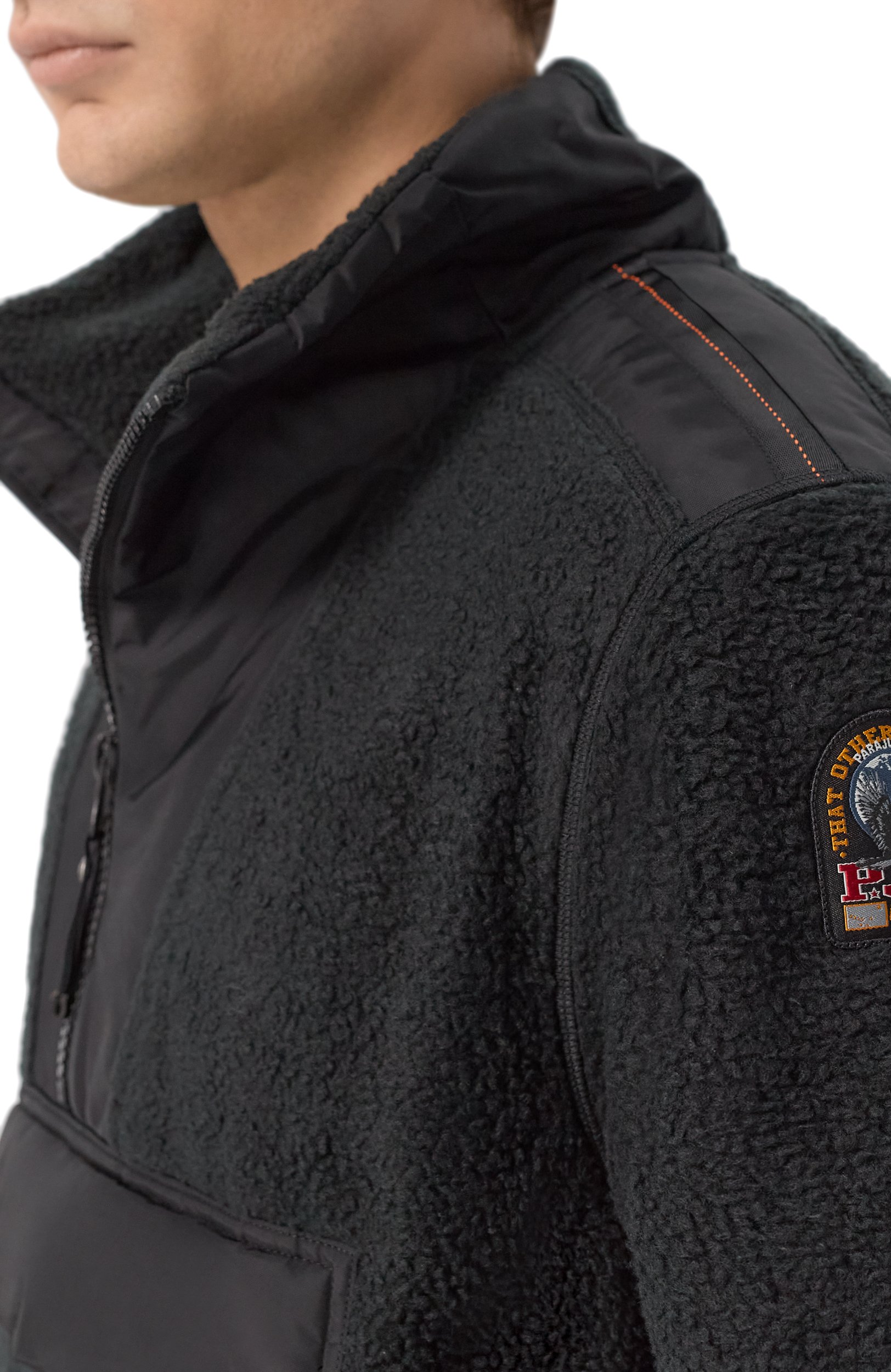 Анорак PARAJUMPERS черного цвета по цене 53600 руб., арт. 26WMPMFLQS02, фото 5 Анорак PARAJUMPERS, арт. 26WMPMFLQS02, фото 5