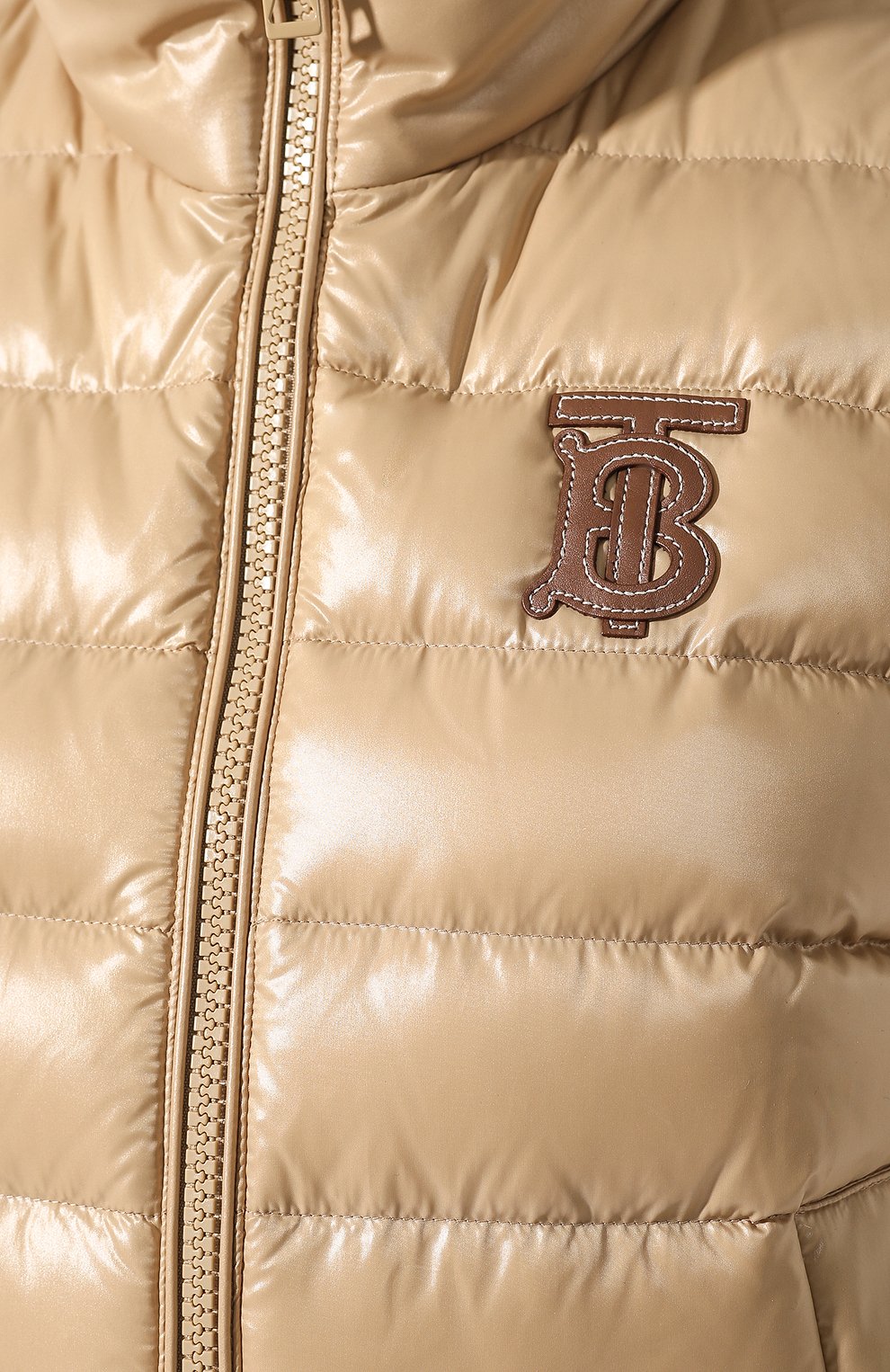 Пуховый жилет BURBERRY бежевого цвета по цене 87750 руб., арт. 8017288, фото 5 Пуховый жилет BURBERRY, арт. 8017288, фото 5