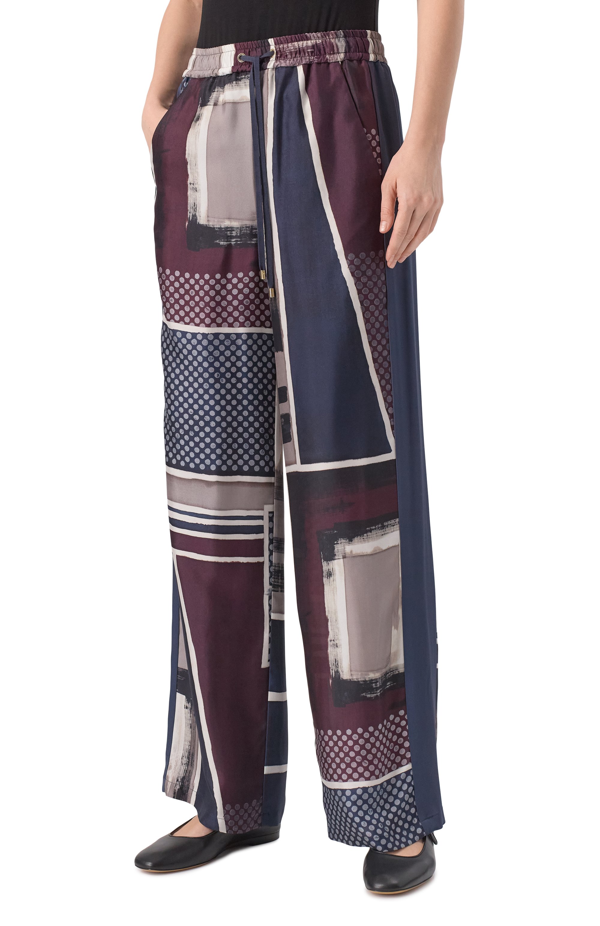 Атласные брюки LORENA ANTONIAZZI синего цвета по цене 93300 руб., арт. E2553PA31E/4916, фото 3 Атласные брюки LORENA ANTONIAZZI, арт. E2553PA31E/4916, фото 3