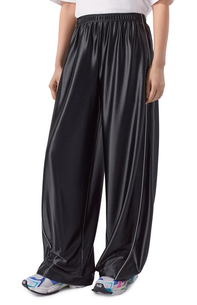 Брюки ALEXANDERWANG.T черного цвета по цене 95650 руб., арт. 4CC1264601, фото 3 Брюки ALEXANDERWANG.T, арт. 4CC1264601, фото 3