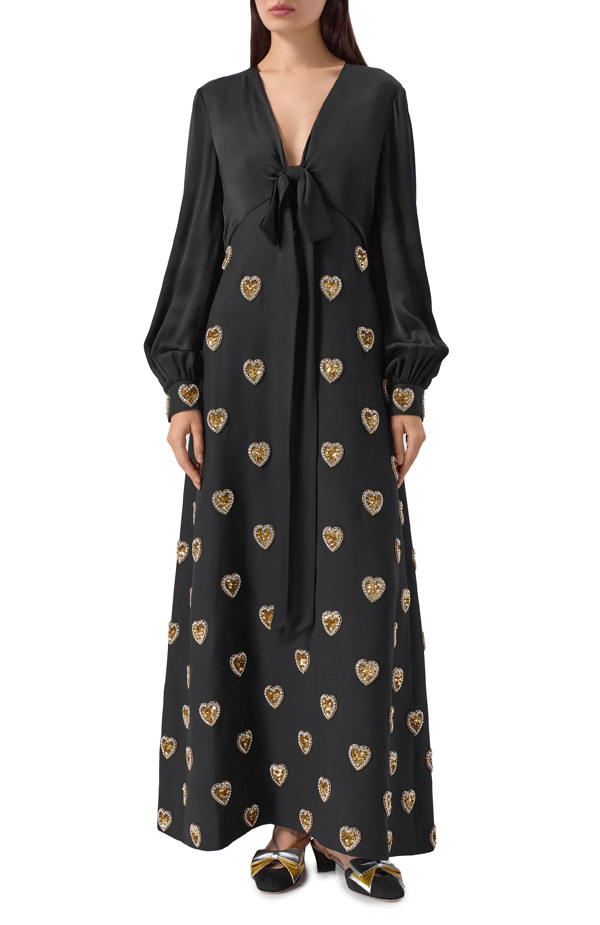 Платье из шерсти и шелка VALENTINO черного цвета по цене 1395000 руб., арт. 7B3VDLQ1/1CF, фото 2 Платье из шерсти и шелка VALENTINO, арт. 7B3VDLQ1/1CF, фото 2