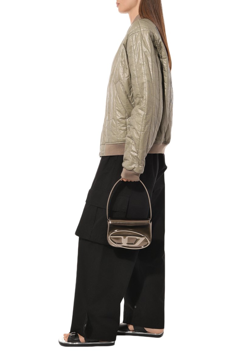 Женская сумка 1dr DIESEL золотого цвета, арт. X08396/PS202 | Фото 7 (Ремень/цепочка: На ремешке; Материал: Натуральная кожа; Драгоценные камни: Проставлено; Размер: mini; Материал сплава: Проставлено; Сумки-технические: Сумки top-handle)