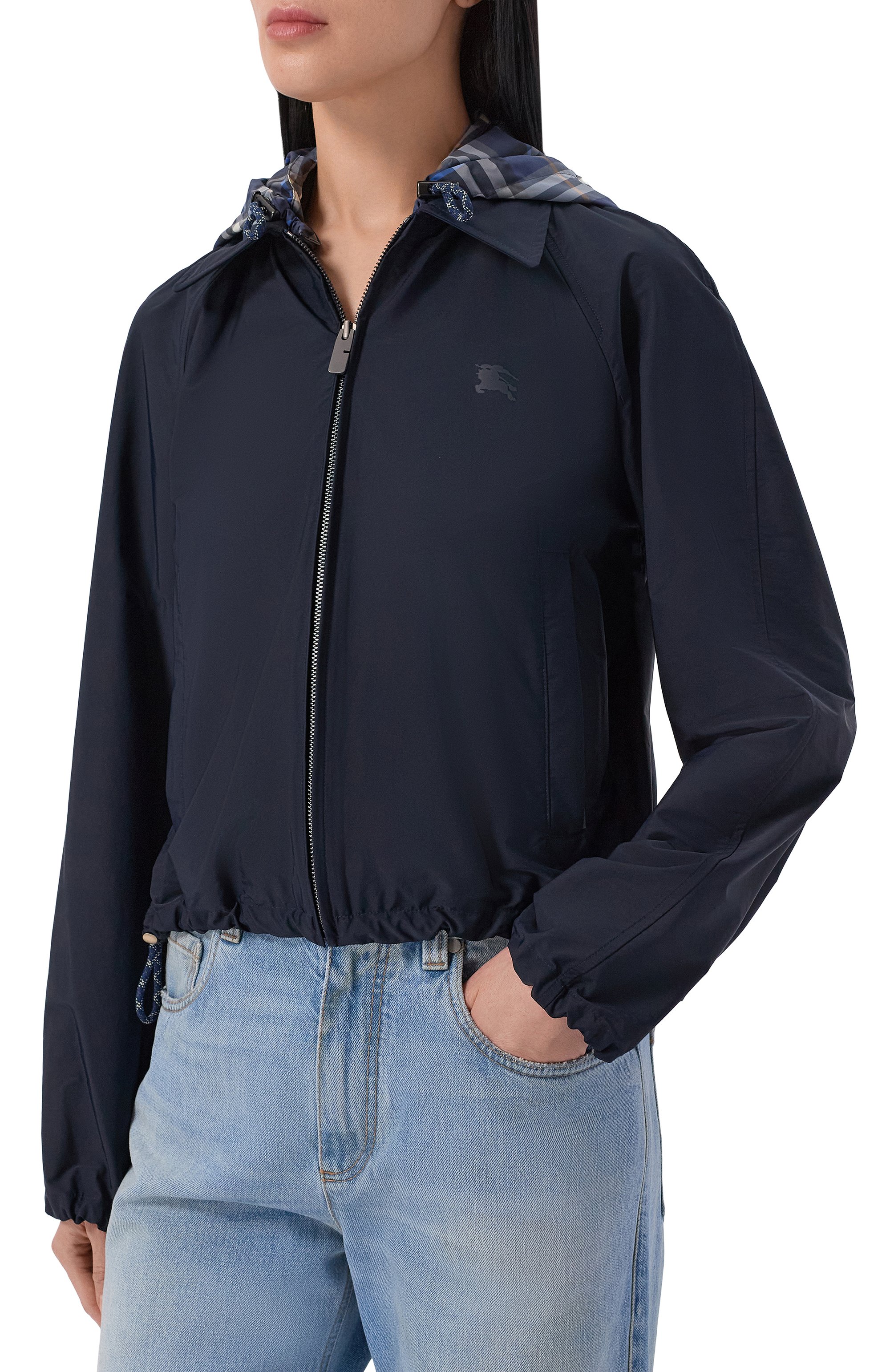 Ветровка BURBERRY синего цвета по цене 153000 руб., арт. 8116110, фото 3 Ветровка BURBERRY, арт. 8116110, фото 3