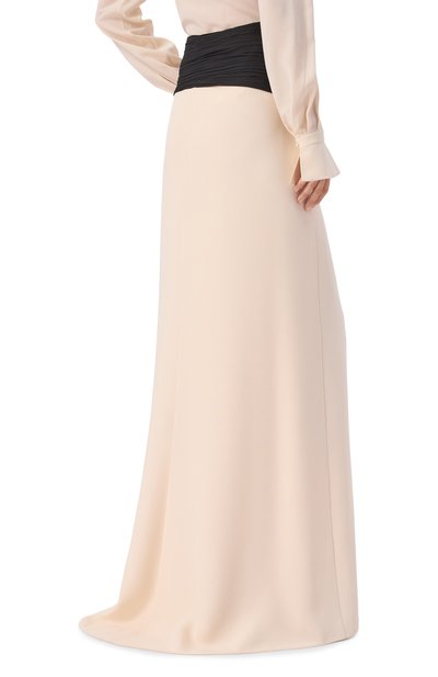 Шелковая юбка VALENTINO кремового цвета по цене 499500 руб., арт. 8B0RAF15/1MM, фото 4 Шелковая юбка VALENTINO, арт. 8B0RAF15/1MM, фото 4