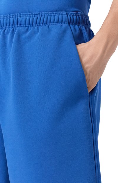 Хлопковые шорты VETEMENTS синего цвета по цене 69950 руб., арт. ME76SS257A/1200 LIGHT JERSEY, фото 5 Хлопковые шорты VETEMENTS, арт. ME76SS257A/1200 LIGHT JERSEY, фото 5