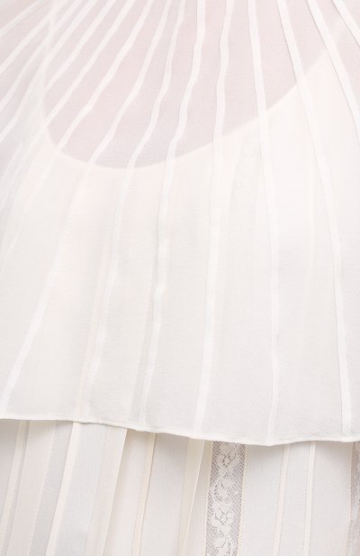 Платье CHLOÉ светло-бежевого цвета по цене 578000 руб., арт. CHC20WR032032, фото 5 Платье CHLOÉ, арт. CHC20WR032032, фото 5