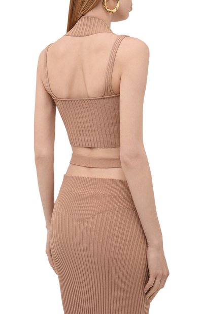 Топ из вискозы ANDREADAMO бежевого цвета по цене 33600 руб., арт. ADSS21T003014470, фото 4 Топ из вискозы ANDREADAMO, арт. ADSS21T003014470, фото 4