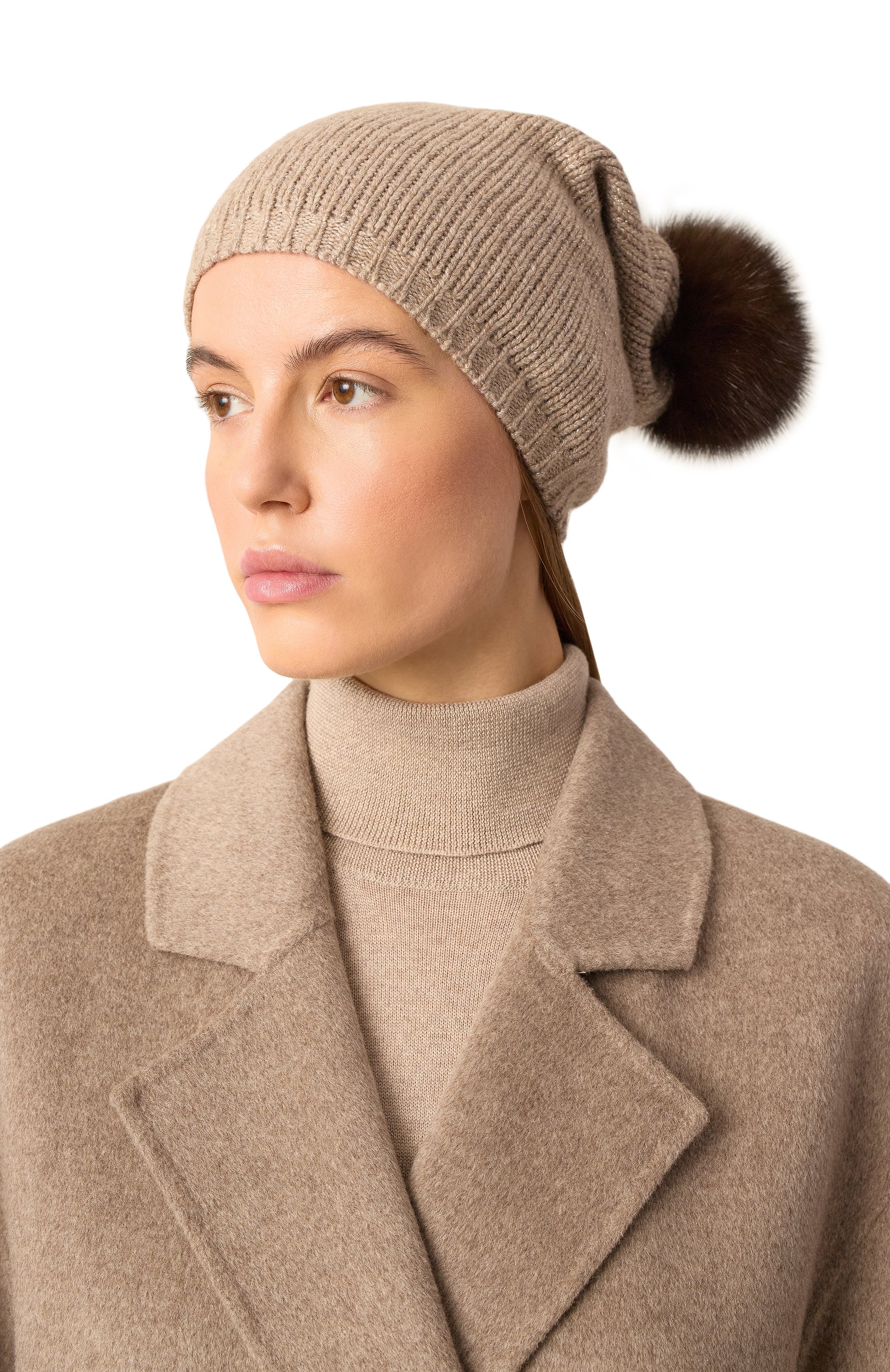 Кашемировая шапка с отделкой из меха соболя BLACK SABLE бежевого цвета по цене 62000 руб., арт. BS-005CV2, фото 2 Кашемировая шапка с отделкой из меха соболя BLACK SABLE, арт. BS-005CV2, фото 2