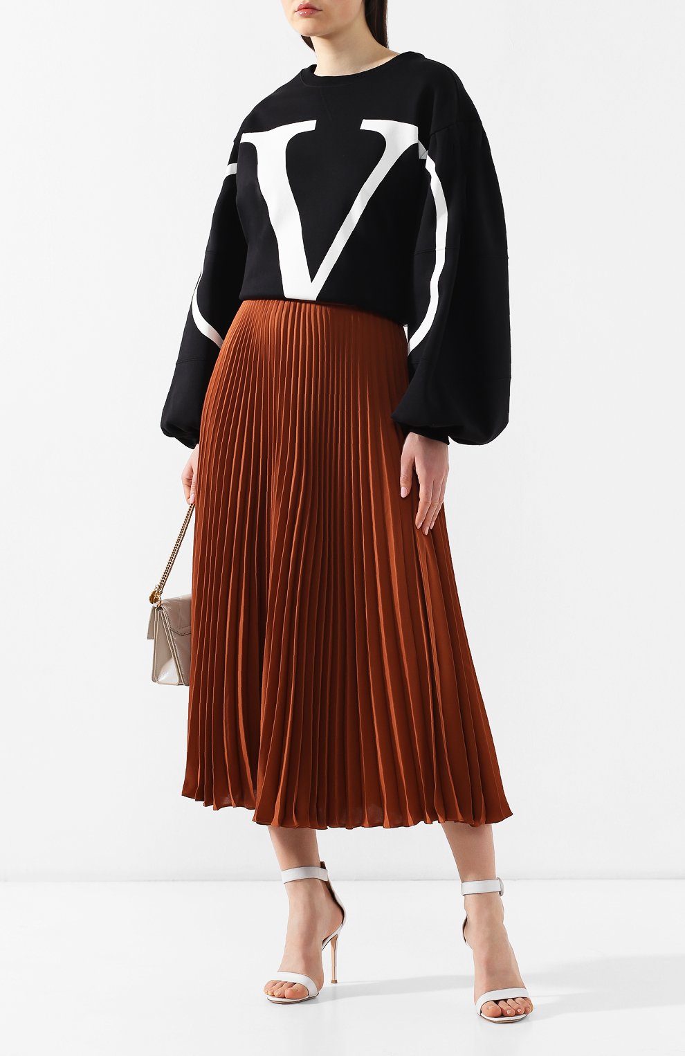 Хлопковый свитшот VALENTINO черно-белого цвета по цене 128500 руб., арт. RB0MF00U4L4, фото 2 Хлопковый свитшот VALENTINO, арт. RB0MF00U4L4, фото 2