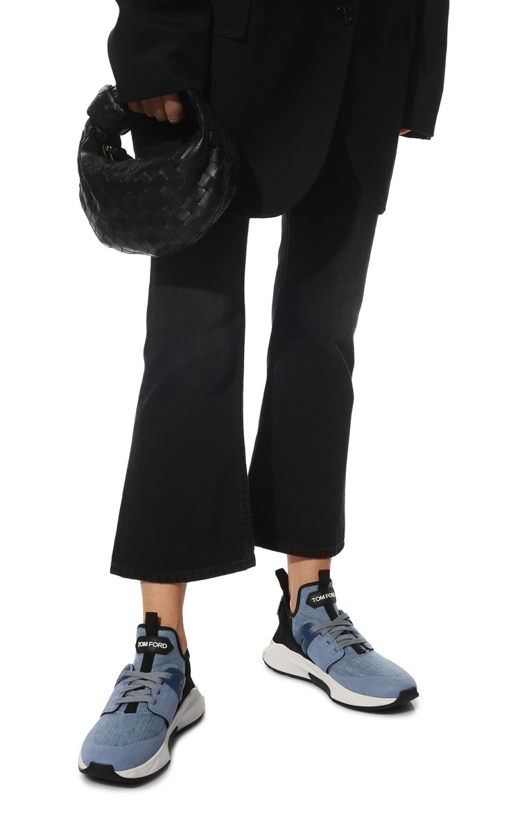 Женские текстильные кроссовки jago TOM FORD голубого цвета, арт. W2818N-T0F011 | Фото 3 (Материал утеплителя: Без утеплителя; Подошва: Платформа; Материал внутренний: Текстиль, Натуральная кожа; Материал внешний: Текстиль; Региональные ограничения белый список (Axapta Mercury): RU; Стили: Кэжуэл; Нос: Не проставлено; Кросс-КТ: Низкие; толщина подошвы: 4; ширина носка стельки: 9)