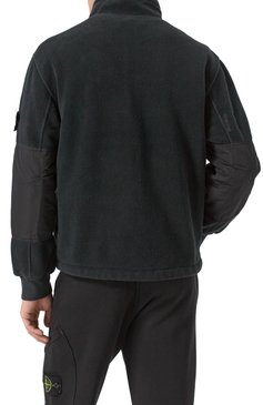 Мужская хлопковая куртка STONE ISLAND темно-серого цвета, арт. 811546753 | Фото 4 (Длина (верхняя одежда): Короткие; Материал подклада: Синтетический материал; Рукава: Длинные; �Кросс-КТ: Легкие, Куртка; Стили: Кэжуэл; Материал внешний: Хлопок)