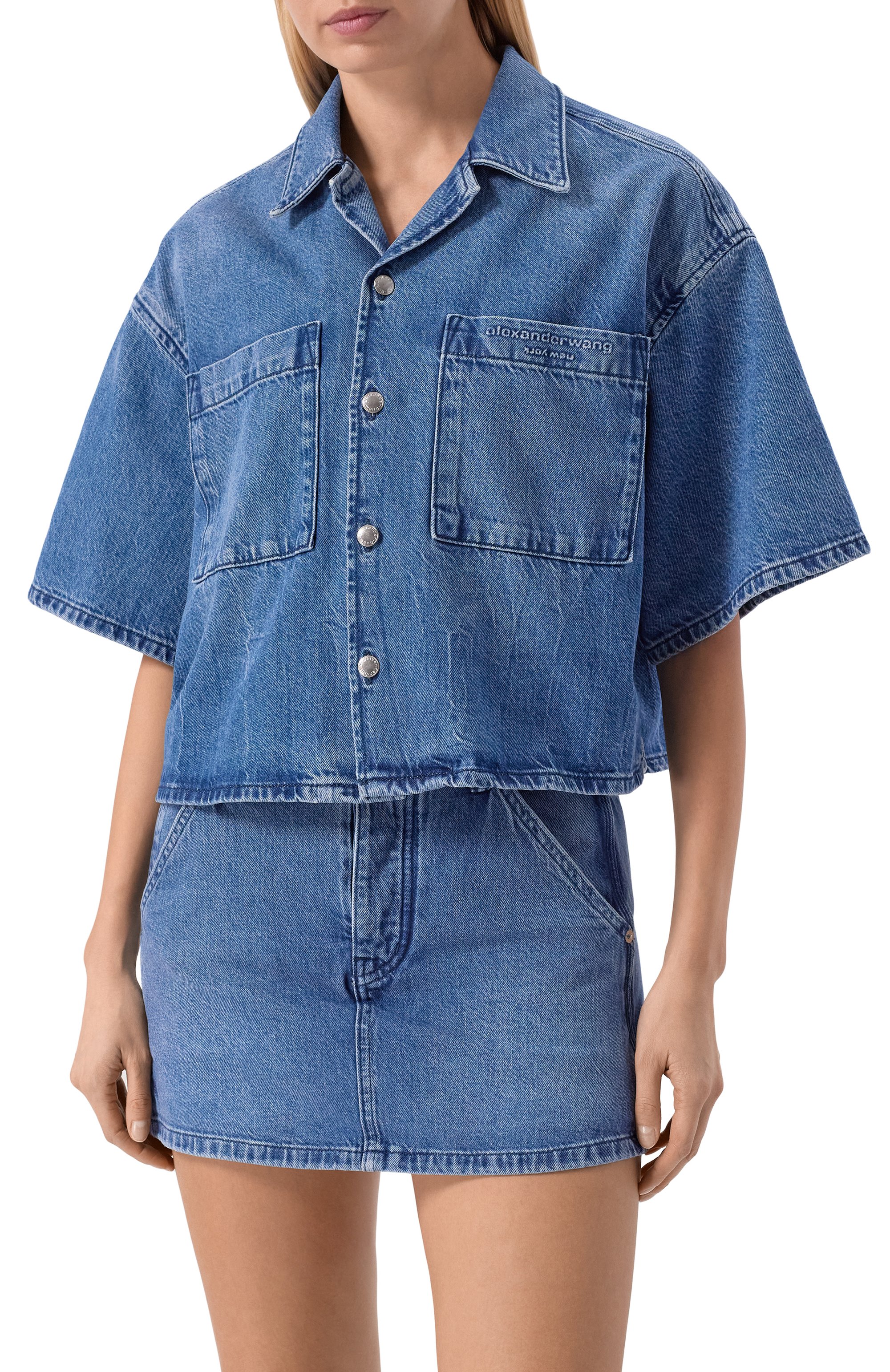 Джинсовая рубашка ALEXANDER WANG синего цвета по цене 67800 руб., арт. 4DC1261938, фото 3 Джинсовая рубашка ALEXANDER WANG, арт. 4DC1261938, фото 3