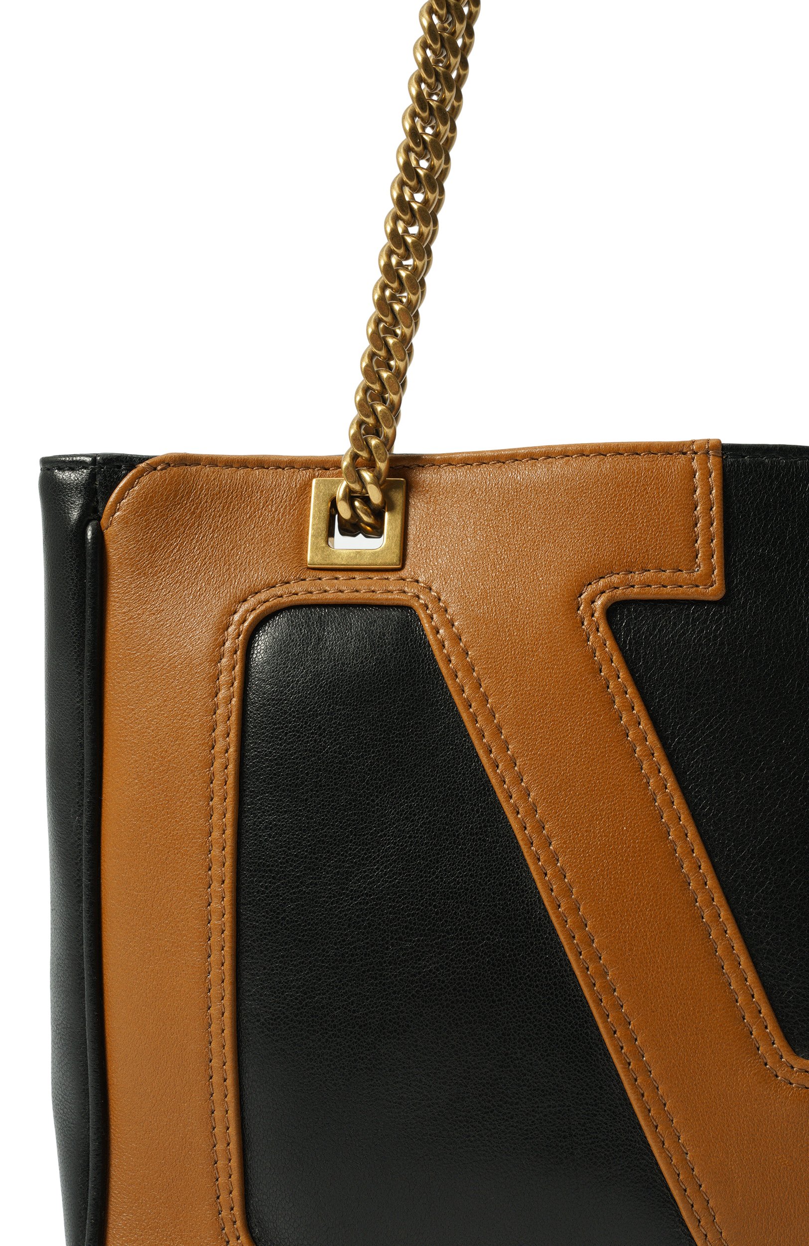 Сумка viva superstar small VALENTINO черного цвета по цене 283000 руб., арт. 6W2B0R14/PTJ, фото 6 Сумка viva superstar small VALENTINO, арт. 6W2B0R14/PTJ, фото 6