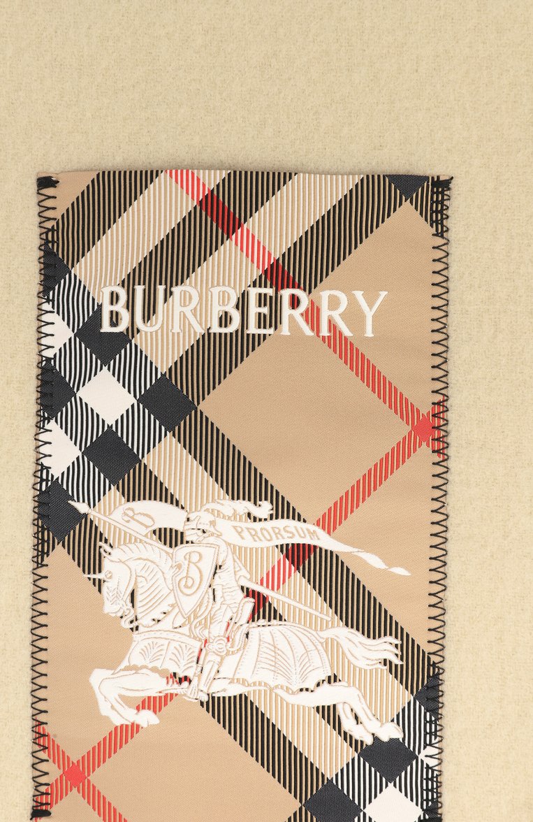 Женский кашемировый шарф BURBERRY бежевого цвета, арт. 8103995 | Фото 4 (Материал: Шерсть, Текстиль, Кашемир; Нос: Не проставлено; Автоматизация состава: Проставлено)