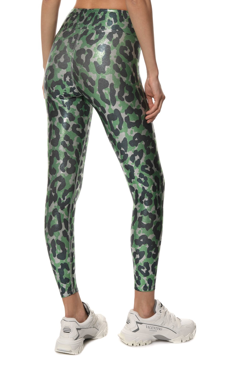 Легинсы HEROINE SPORT зеленого цвета по цене 8640 руб., арт. HS-4176, фото 4 Легинсы HEROINE SPORT, арт. HS-4176, фото 4