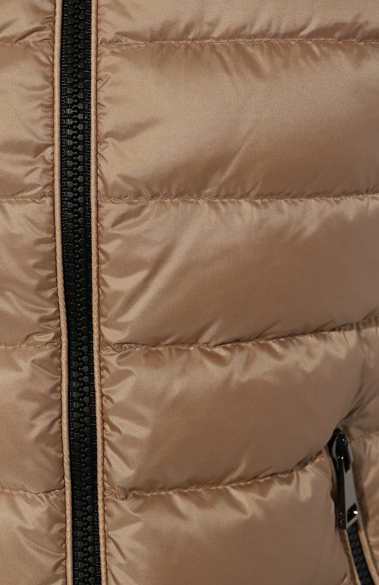 Женская пуховая куртка bles MONCLER бежевого цвета, арт. 1A000-61-5396Q | Фото 5 (Материал подклада: Синтетический материал; Материал внешний: Синтетический материал; Рукава: Длинные; Материал сплава: Проставлено; Длина (верхняя одежда): Короткие; Драгоценные камни: Проставлено; Материал утеплителя: Пух и перо; Стили: Кэжуэл; Кросс-КТ: Куртка, Утепленные; Женское Кросс-КТ: Подстежка)