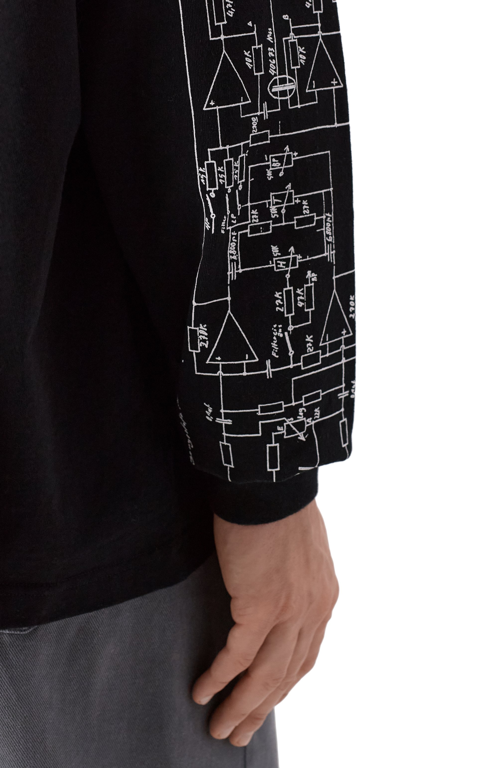 Хлопковый лонгслив UNDERCOVER черного цвета по цене 53750 руб., арт. UC2E4814-1, фото 5 Хлопковый лонгслив UNDERCOVER, арт. UC2E4814-1, фото 5