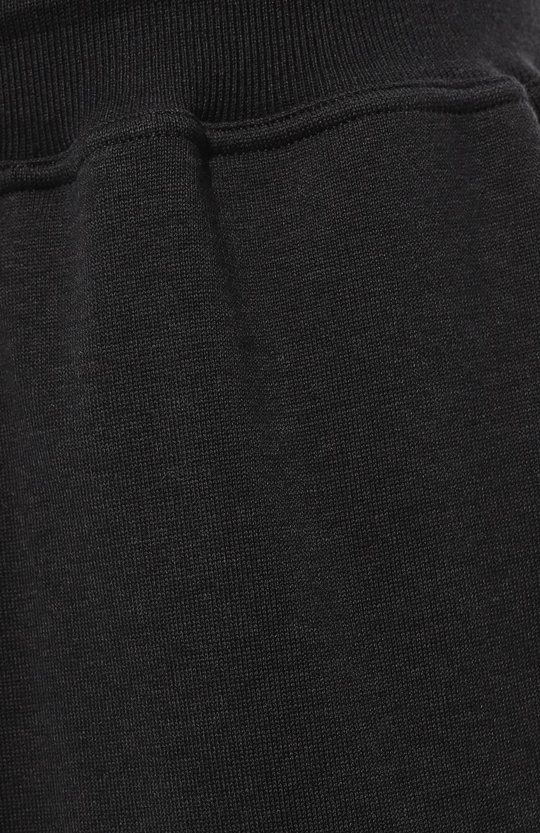 Мужские хлопковые брюки KITON темно-серого цвета, арт. UK1051M | Фото 5 (Случай: Повседневный; Стили: Кэжуэл; Материал внешний: Хлопок; Длина (брюки, джинсы): Стандартные)