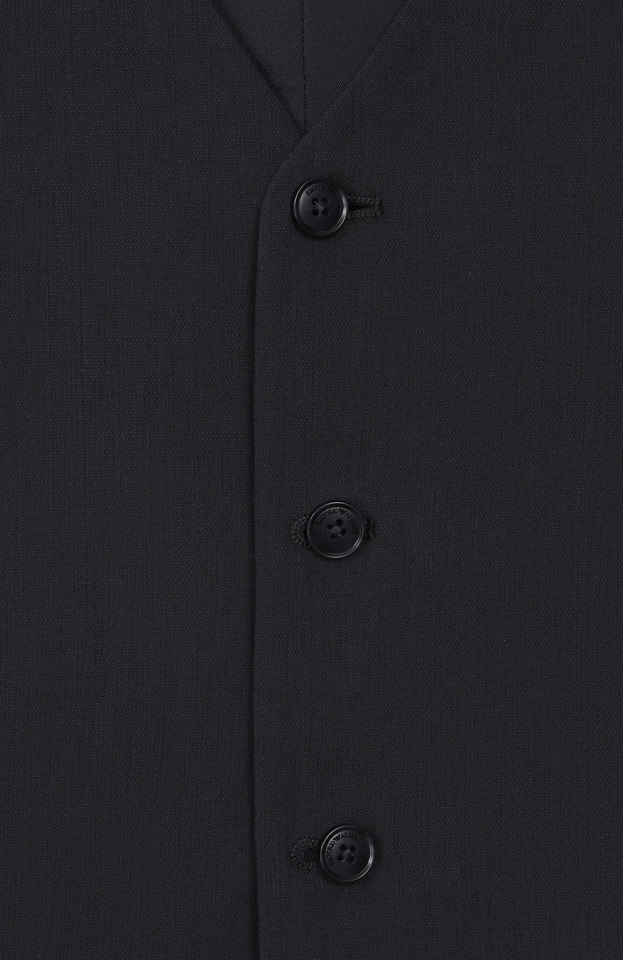 Жилет из вискозы и хлопка EMPORIO ARMANI темно-синего цвета по цене 29950 руб., арт. EB000905/AF21040, фото 3 Жилет из вискозы и хлопка EMPORIO ARMANI, арт. EB000905/AF21040, фото 3