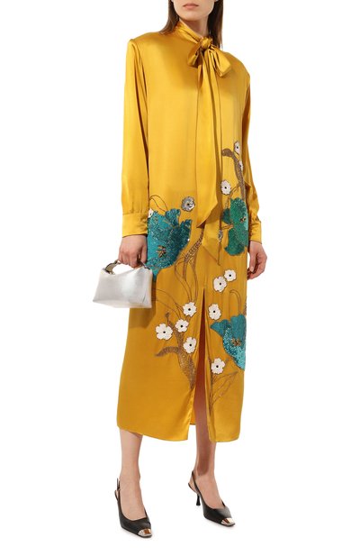 Атласное платье GUCCI горчичного цвета по цене 835200 руб., арт. 576691 ZAB5T, фото 2 Атласное платье GUCCI, арт. 576691 ZAB5T, фото 2