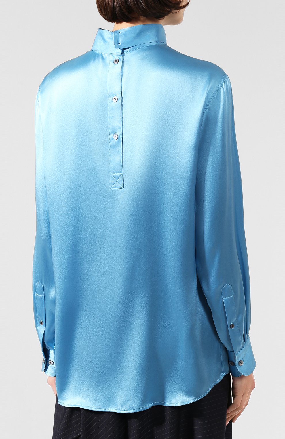 Шелковая блузка DRIES VAN NOTEN голубого цвета по цене 54000 руб., арт. 192-10759-8380, фото 4 Шелковая блузка DRIES VAN NOTEN, арт. 192-10759-8380, фото 4