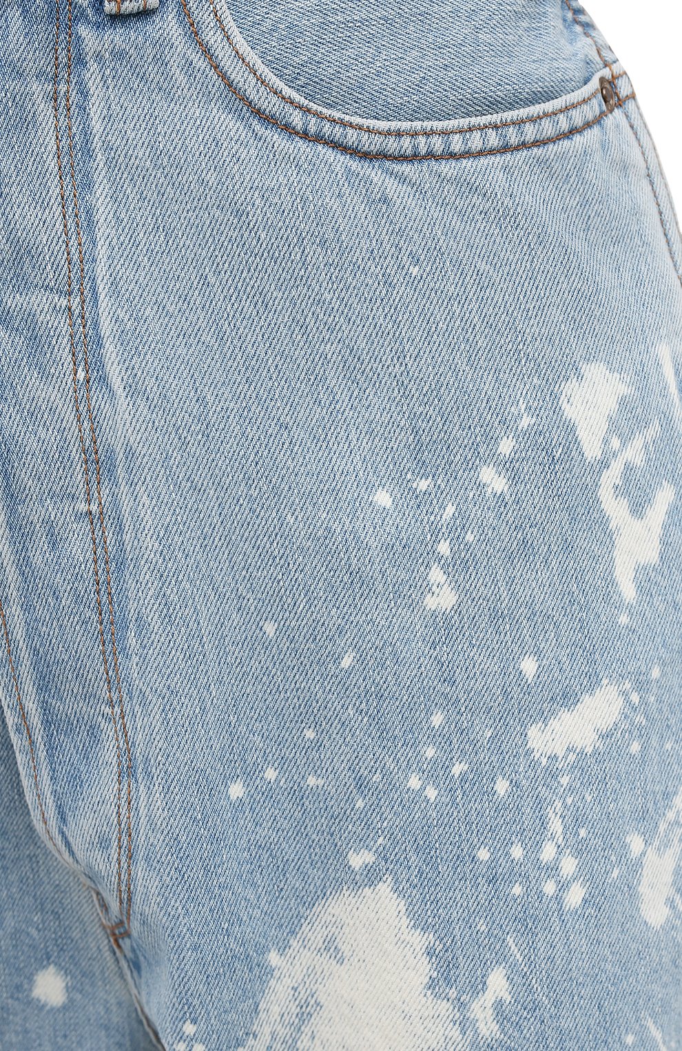 Джинсы GOLDEN GOOSE DELUXE BRAND голубого цвета по цене 33650 руб., арт. GWP00107.P000416, фото 5 Джинсы GOLDEN GOOSE DELUXE BRAND, арт. GWP00107.P000416, фото 5