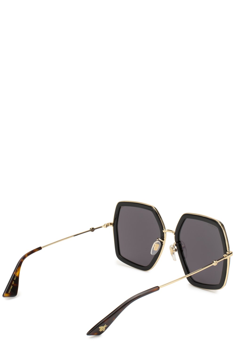Солнцезащитные очки GUCCI черного цвета по цене 25150 руб., арт. GG0106 001, фото 4 Солнцезащитные очки GUCCI, арт. GG0106 001, фото 4