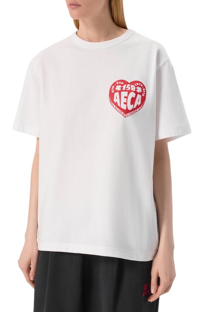 Хлопковая футболка AECA WHITE белого цвета по цене 12090 руб., арт. AWCMSSBDTTSST006C0.WHITE (S), фото 3 Хлопковая футболка AECA WHITE, арт. AWCMSSBDTTSST006C0.WHITE (S), фото 3