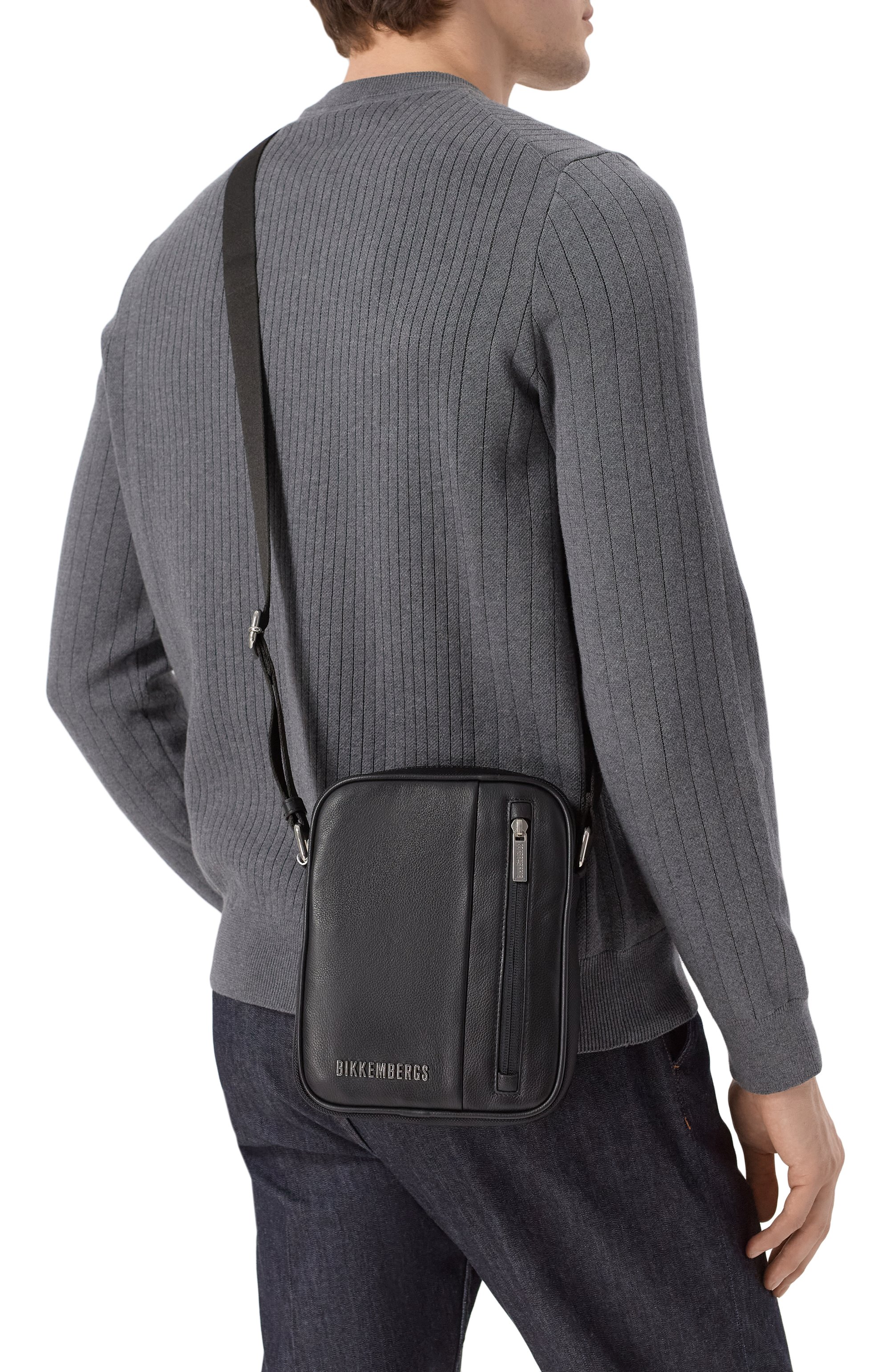 Сумка blake DIRK BIKKEMBERGS черного цвета по цене 19200 руб., арт. BKB001073M, фото 2 Сумка blake DIRK BIKKEMBERGS, арт. BKB001073M, фото 2