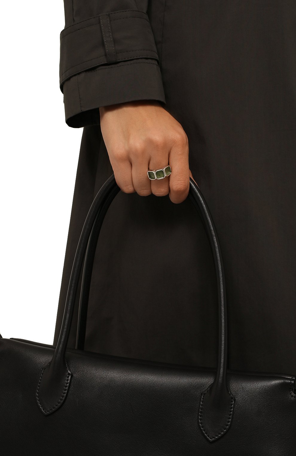 Кольцо room 3 10.GRAN зеленого цвета по цене 24000 руб., арт. 6R21SRN, фото 2 Кольцо room 3 10.GRAN, арт. 6R21SRN, фото 2