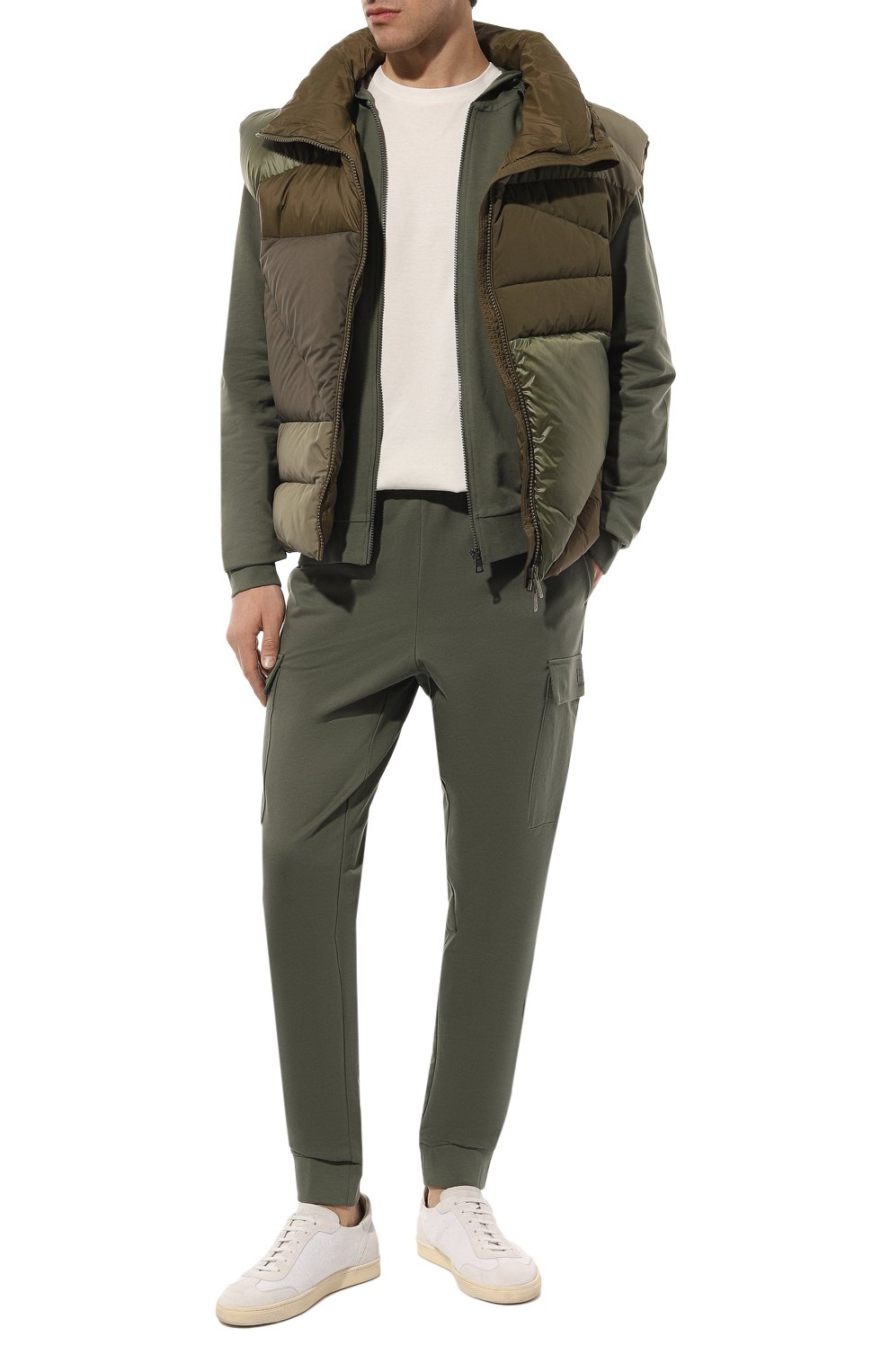 Хлопковые джоггеры EA7 хаки цвета по цене 11700 руб., арт. 8NPP59/PJ05Z, фото 2 Хлопковые джоггеры EA7, арт. 8NPP59/PJ05Z, фото 2