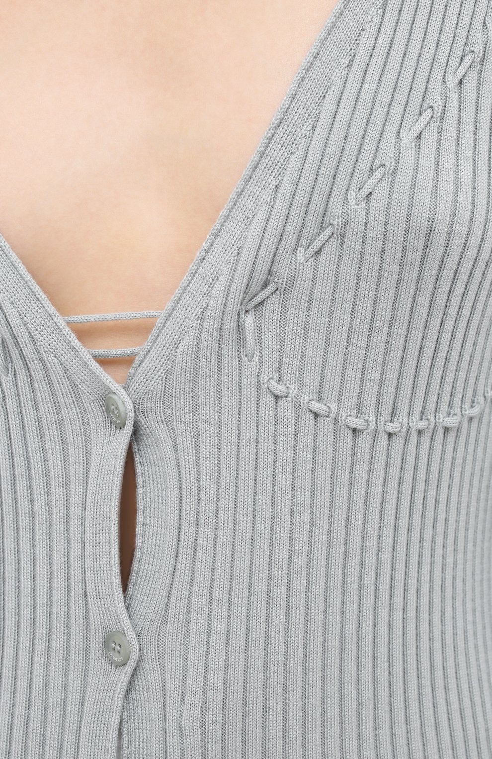 Шерстяной кардиган JACQUEMUS светло-серого цвета по цене 38700 руб., арт. 203KN19/200500, фото 5 Шерстяной кардиган JACQUEMUS, арт. 203KN19/200500, фото 5