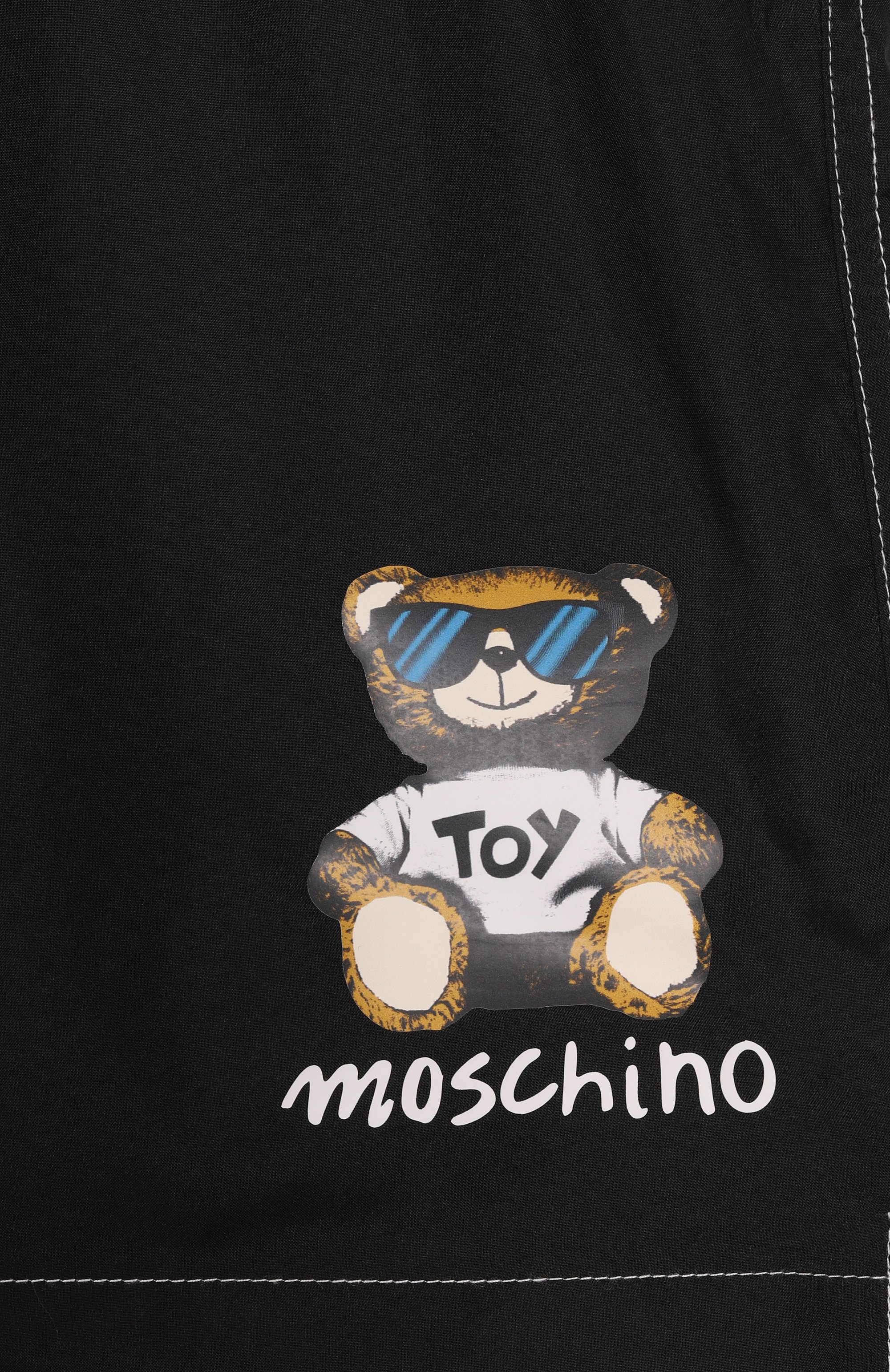 Плавки-шорты MOSCHINO черного цвета по цене 13000 руб., арт. HUL01I/LKA02/10-14, фото 3 Плавки-шорты MOSCHINO, арт. HUL01I/LKA02/10-14, фото 3