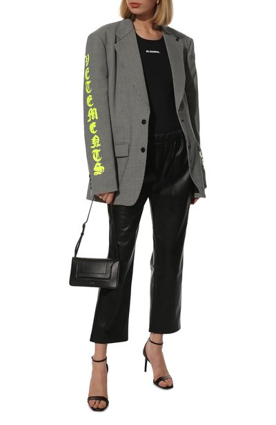 Шерстяной жакет VETEMENTS серого цвета по цене 284500 руб., арт. UE52JA400G 1208/W, фото 2 Шерстяной жакет VETEMENTS, арт. UE52JA400G 1208/W, фото 2
