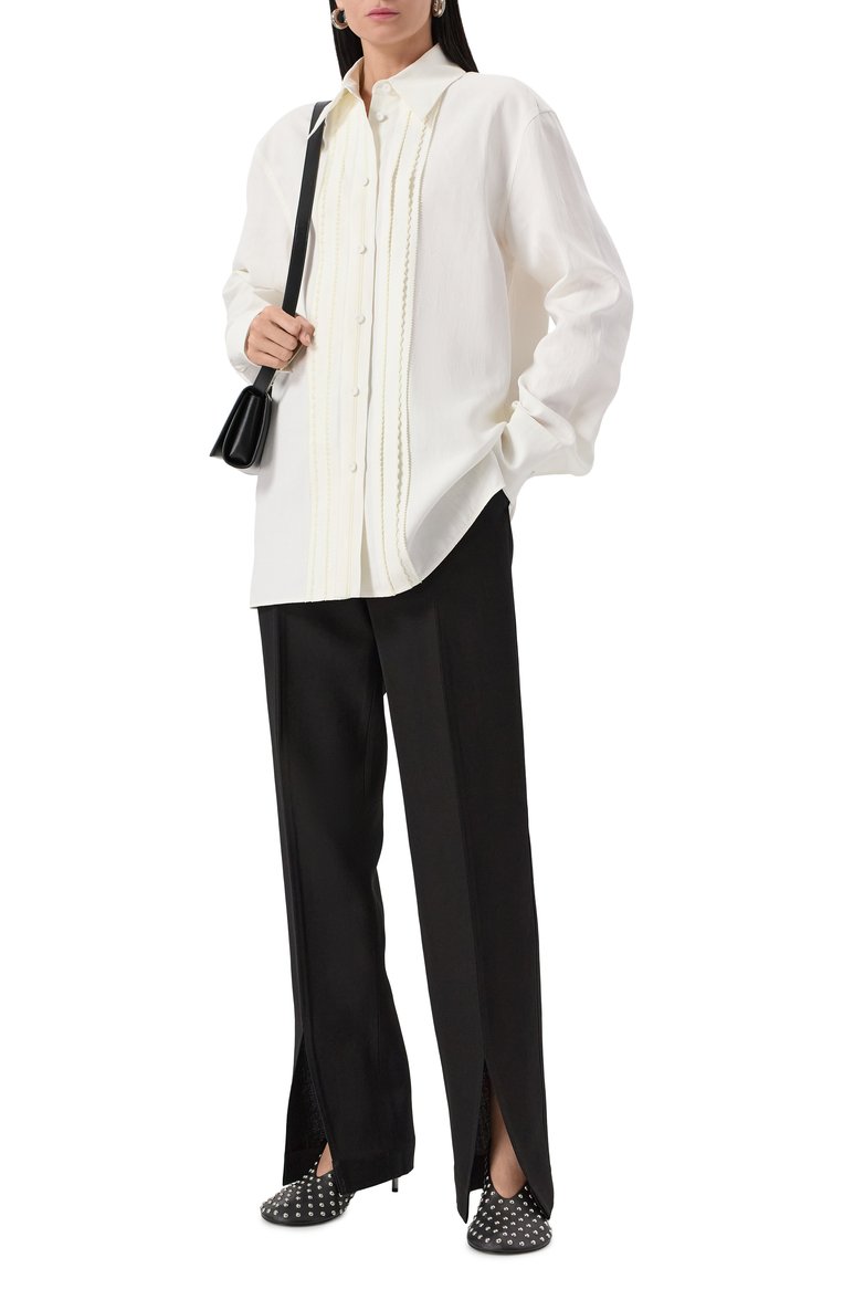 Женская льняная рубашка JIL SANDER белого цвета, арт. J02DL0224-J60001 | Фото 2 (Рукава: Длинные; Автоматизация ТО: Проставлено; Материал внешний: Лен; Автоматизация состава: Проставлено; Длина (для топов): Удлиненные; Принт: Без принта; Женское Кросс-КТ: Рубашка-одежда; Стили: Кэжуэл; Детали: Без декора)