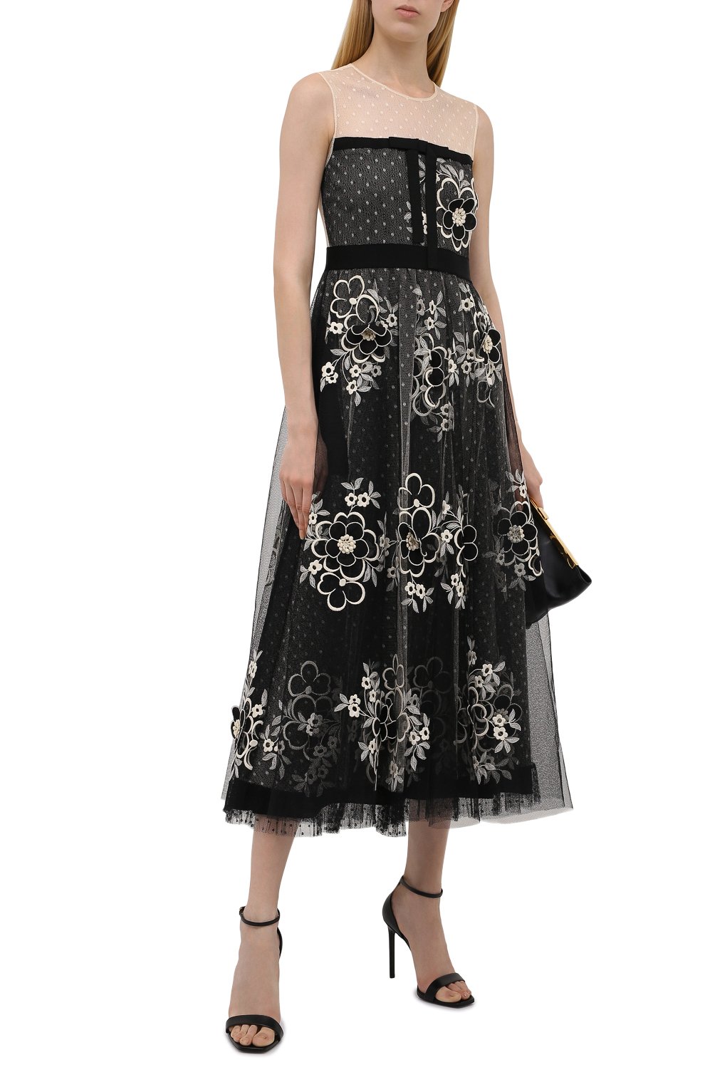 Платье REDVALENTINO черно-белого цвета по цене 113000 руб., арт. WR3VA18Q/634, фото 2 Платье REDVALENTINO, арт. WR3VA18Q/634, фото 2