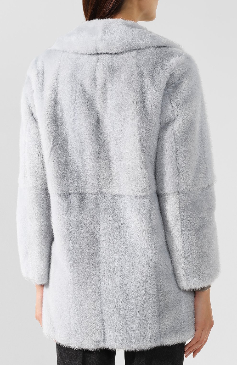 Шуба из норки KITON голубого цвета по цене 1800000 руб., арт. D48582X04R71, фото 4 Шуба из норки KITON, арт. D48582X04R71, фото 4