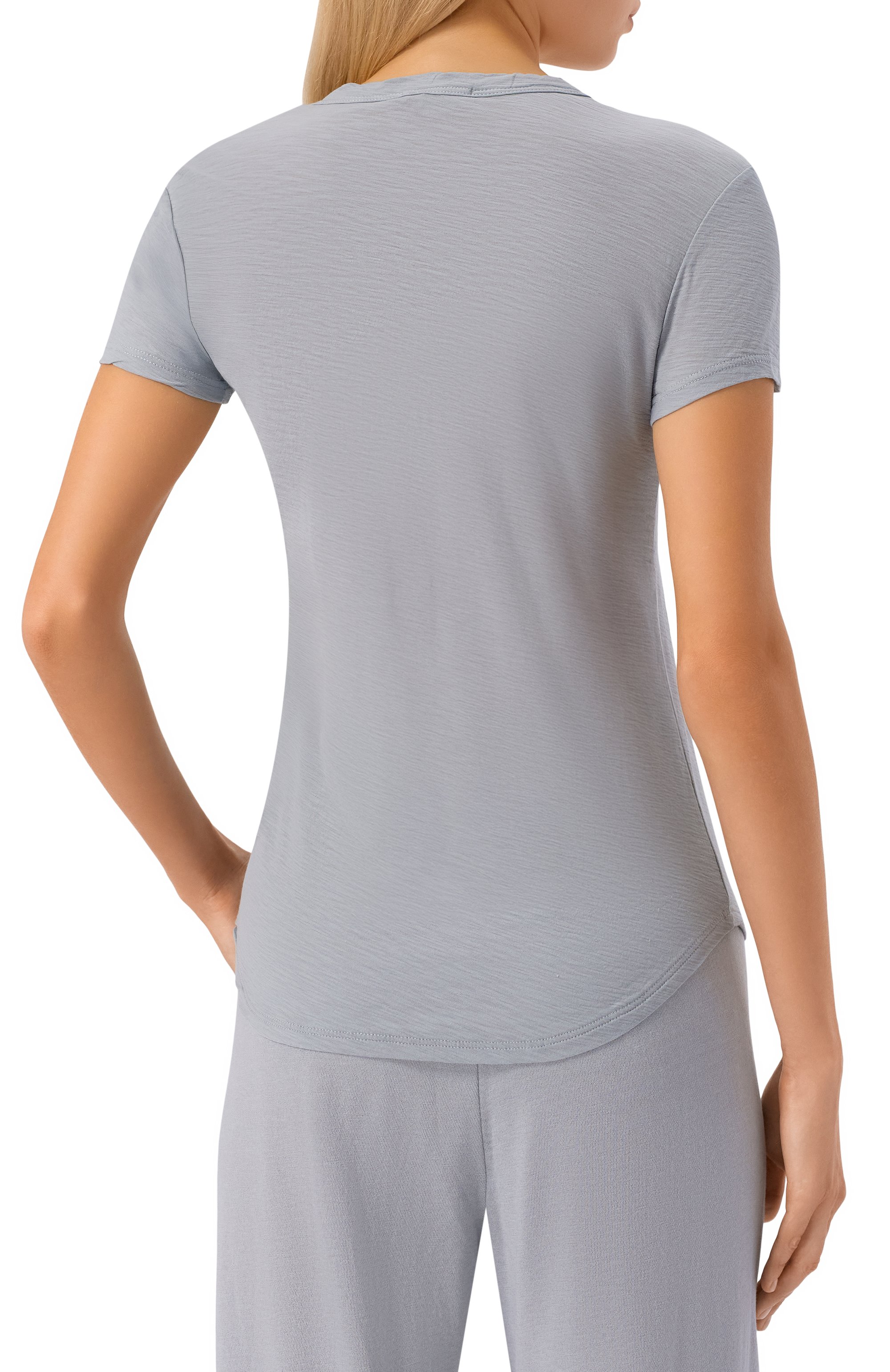 Хлопковая футболка JAMES PERSE голубого цвета по цене 19200 руб., арт. WUA3037, фото 4 Хлопковая футболка JAMES PERSE, арт. WUA3037, фото 4