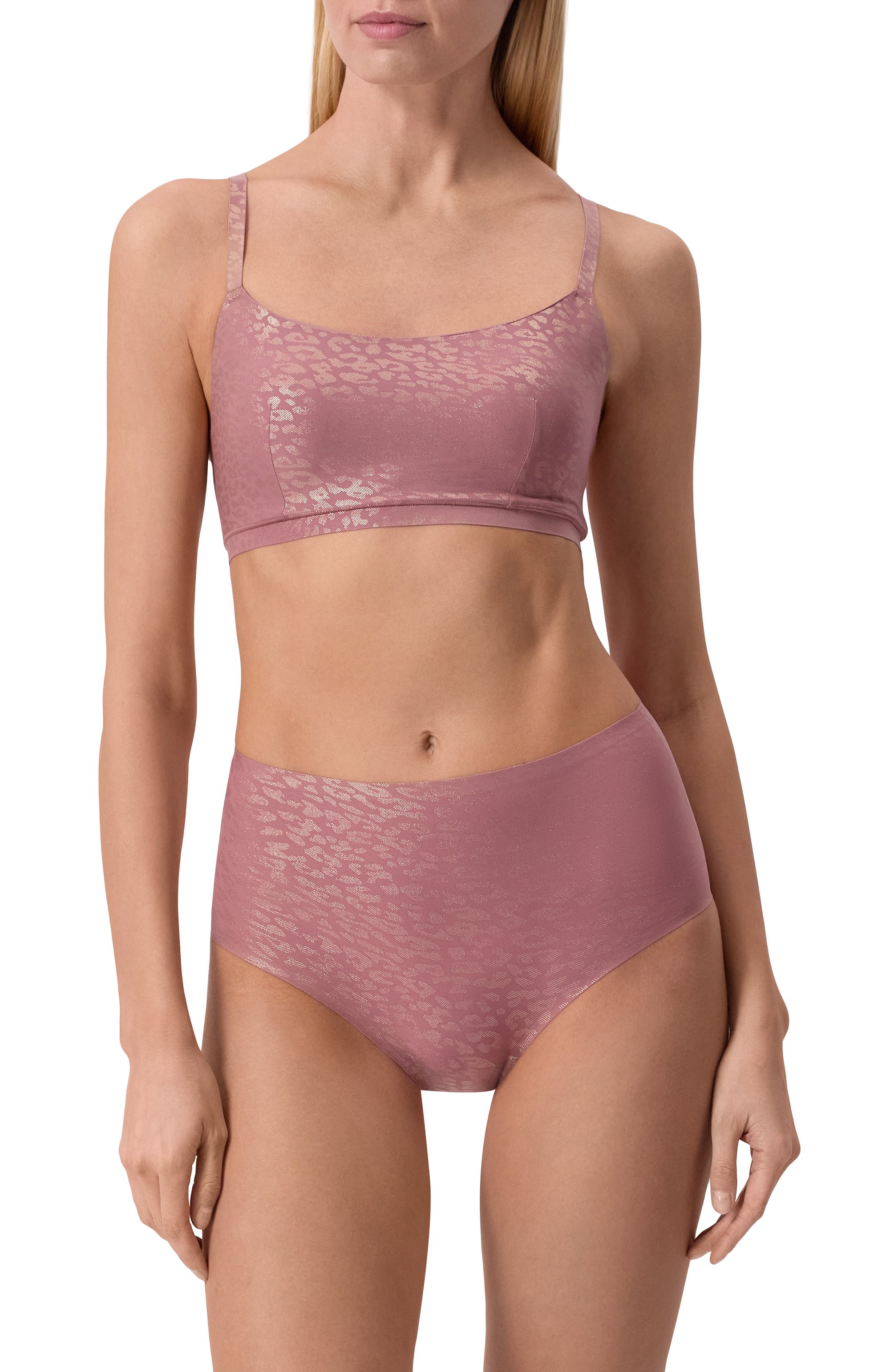 Бюстгальтер CHANTELLE розового цвета по цене 8270 руб., арт. C11DQ2, фото 2 Бюстгальтер CHANTELLE, арт. C11DQ2, фото 2